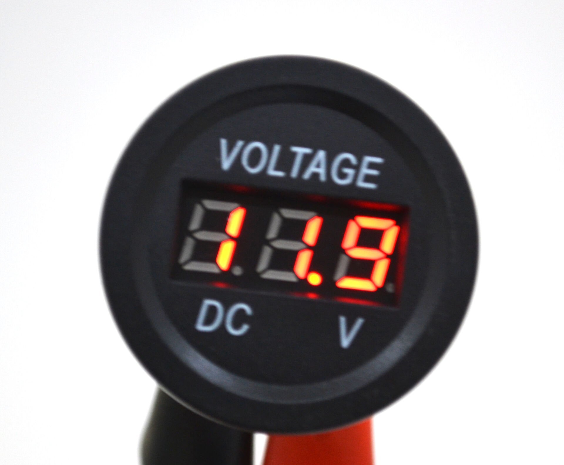 Picture of 12V 24V DC Voltmetre Yuvarlak Düz Kırmızı Rakam MT-GP01K