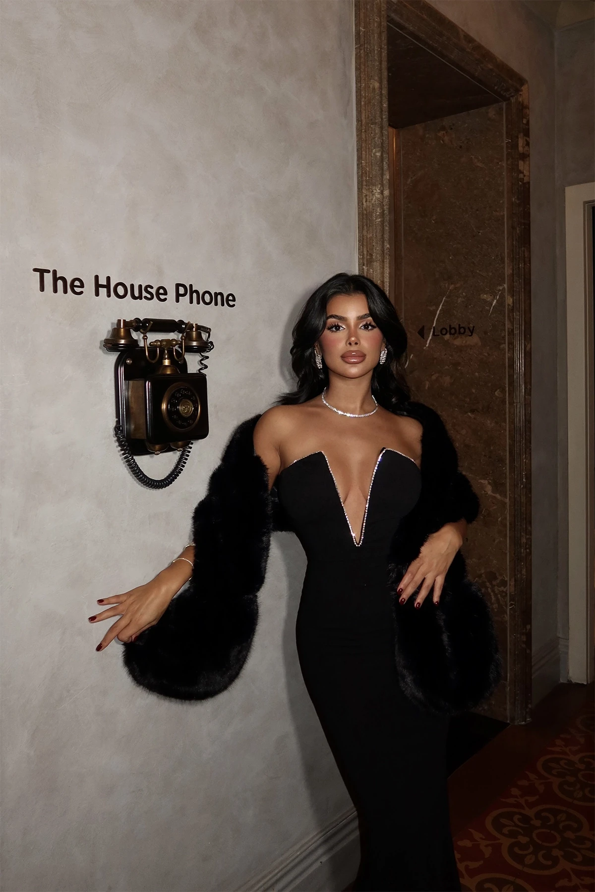 Picture of Black Veronissa Scarf