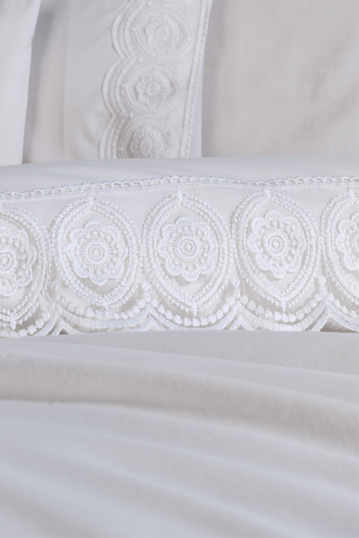 Picture of Fransız Dantelli Ceylin Çeyizlik Nevresim Takımı Krem