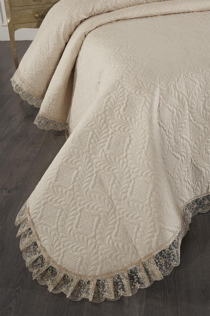 Picture of Zoya Dantelli Kapitoneli Ultrasonik Çift Kişilik Yatak Örtüsü Bej
