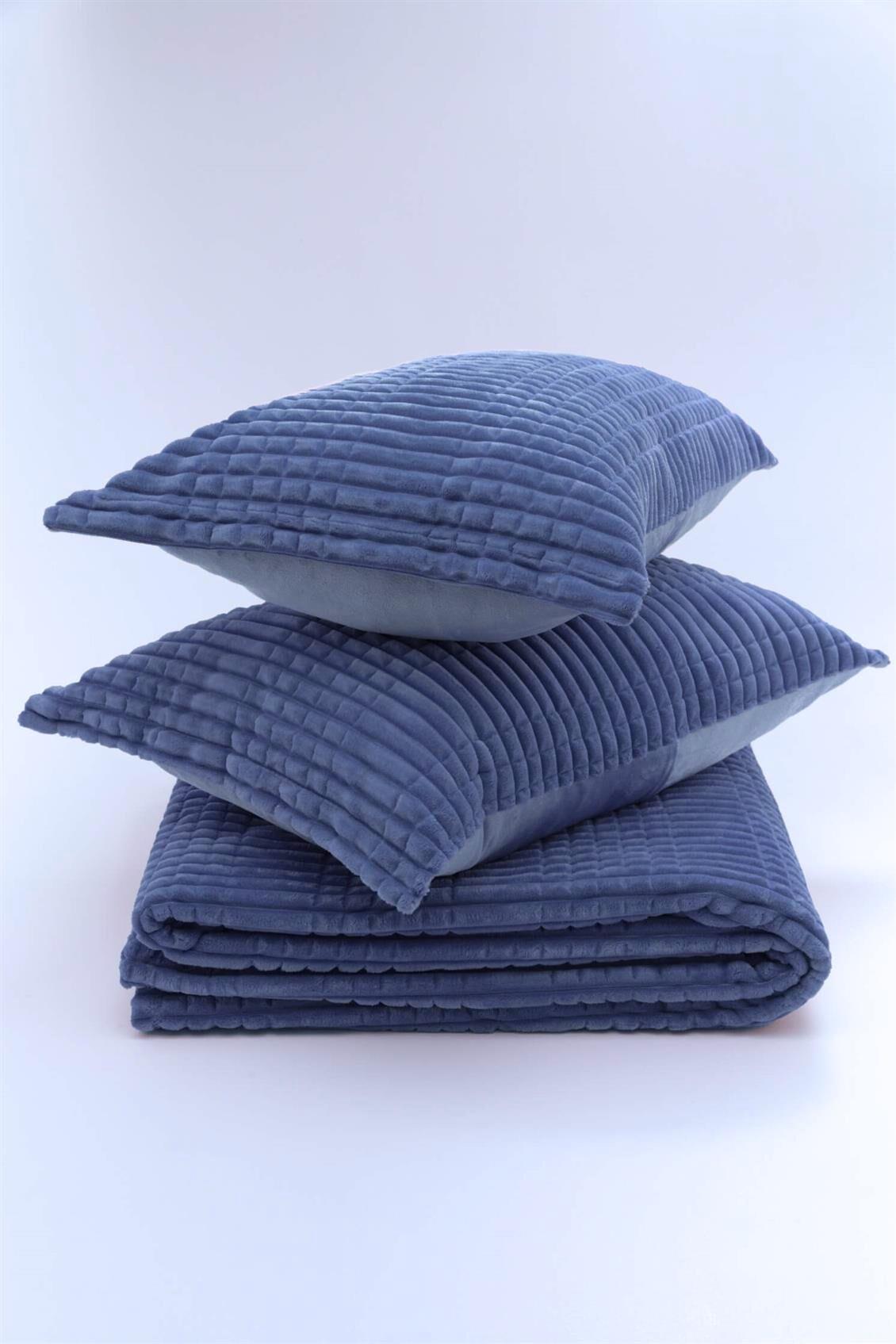 Picture of Merinos Modern Line 3 Parça Çift Kişilik Battaniye Seti Kutulu 220x240 Lacivert