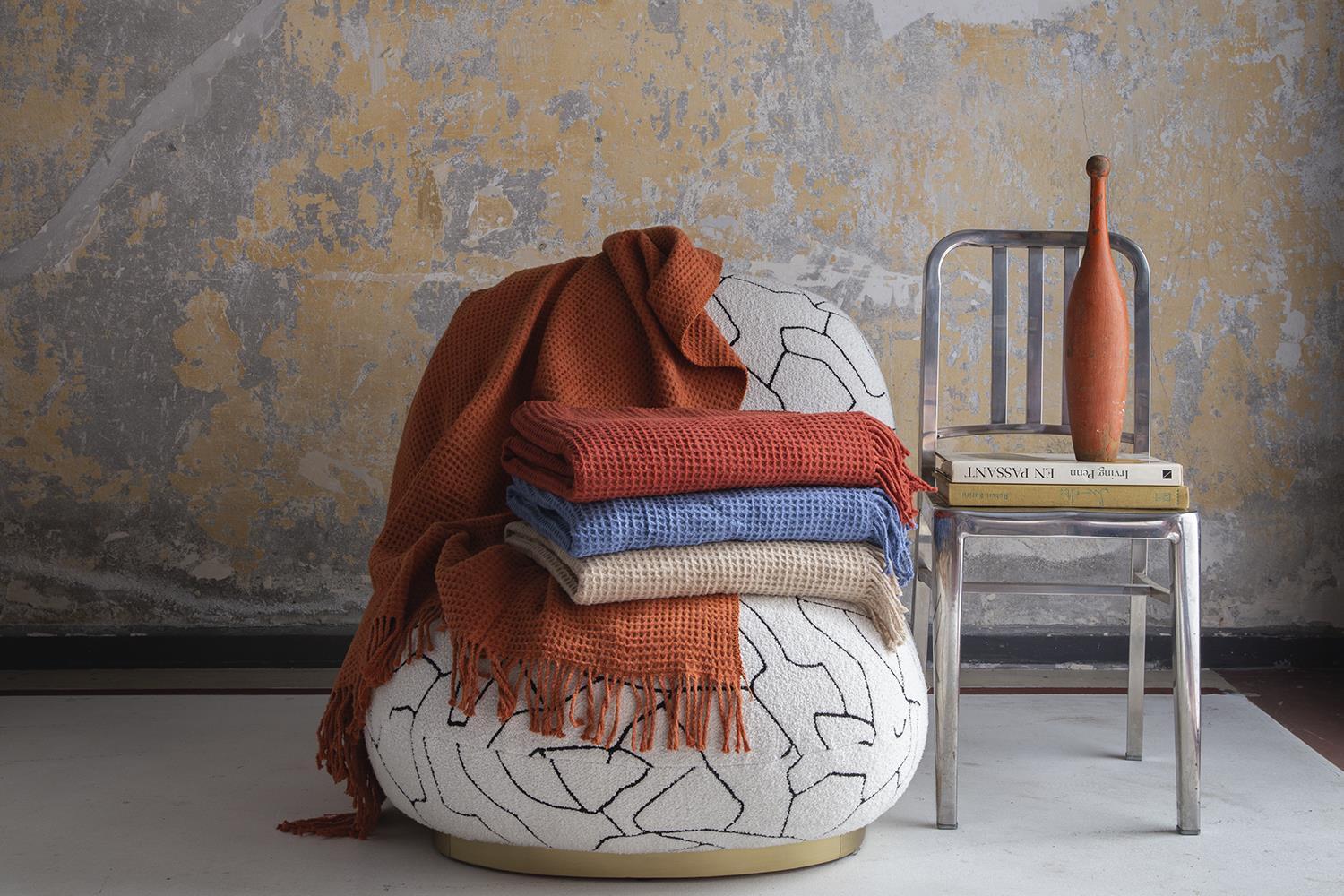 Picture of Aksu Brighton Collection Waffle Püsküllü TV Battaniye 130x170 Bej