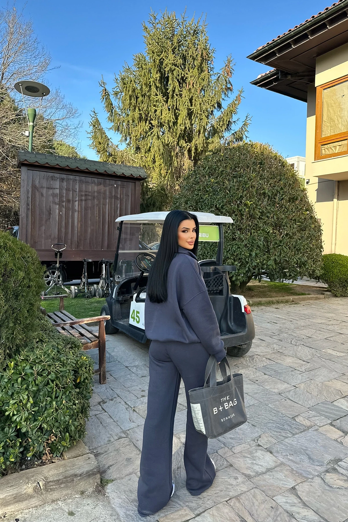 Picture of Smoked Zipper Detail Suit