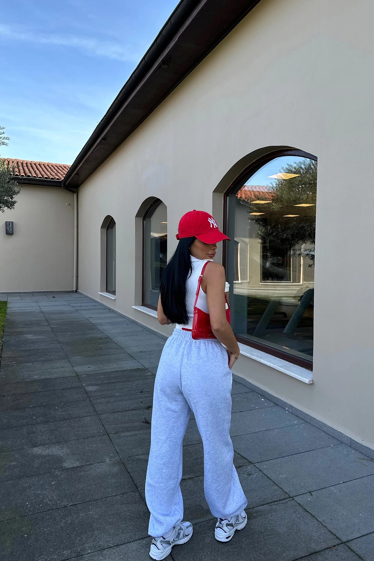 Picture of Gray Basic Sweatpants