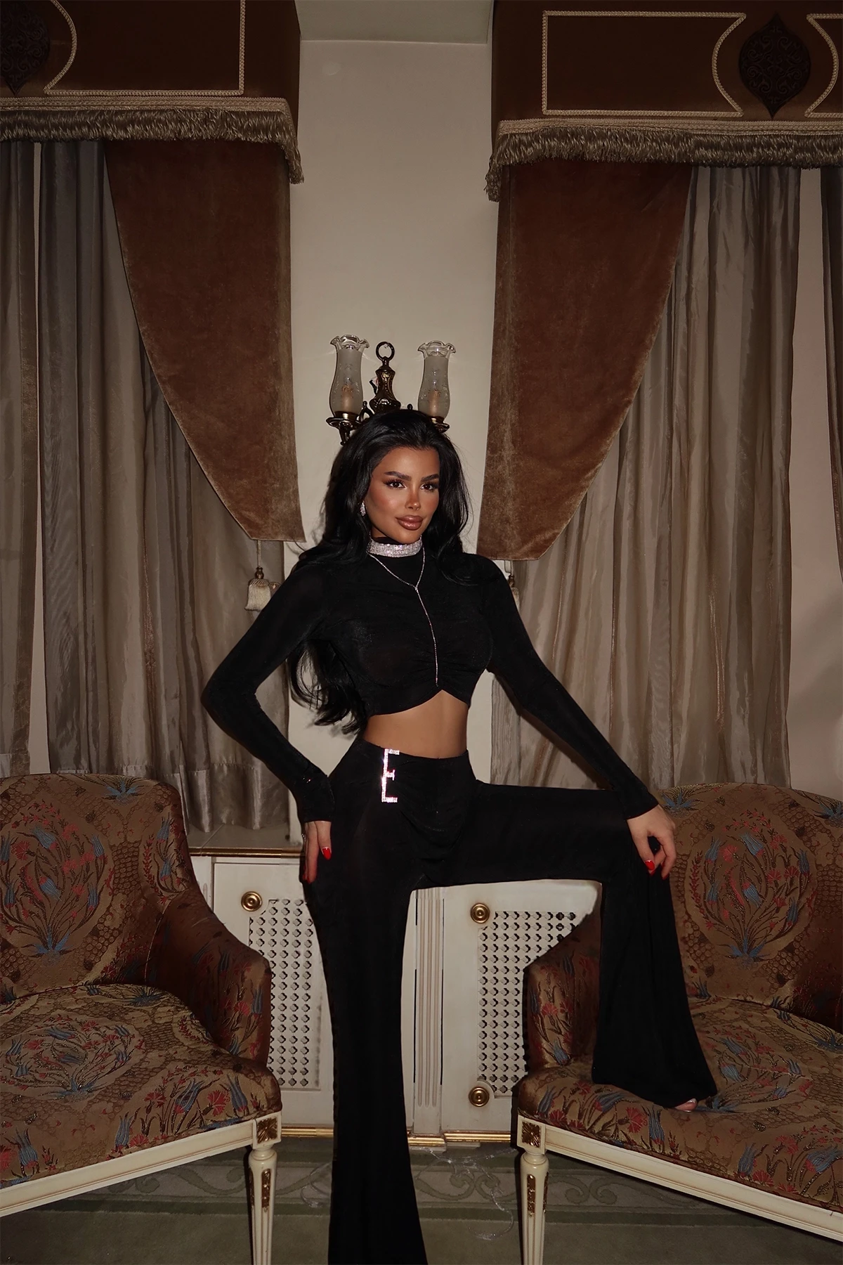 Picture of Black Slit Detail Trouser Suit