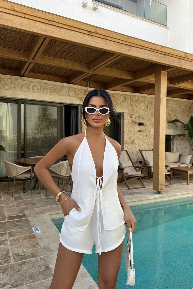 Picture of White Candida Linen Suit