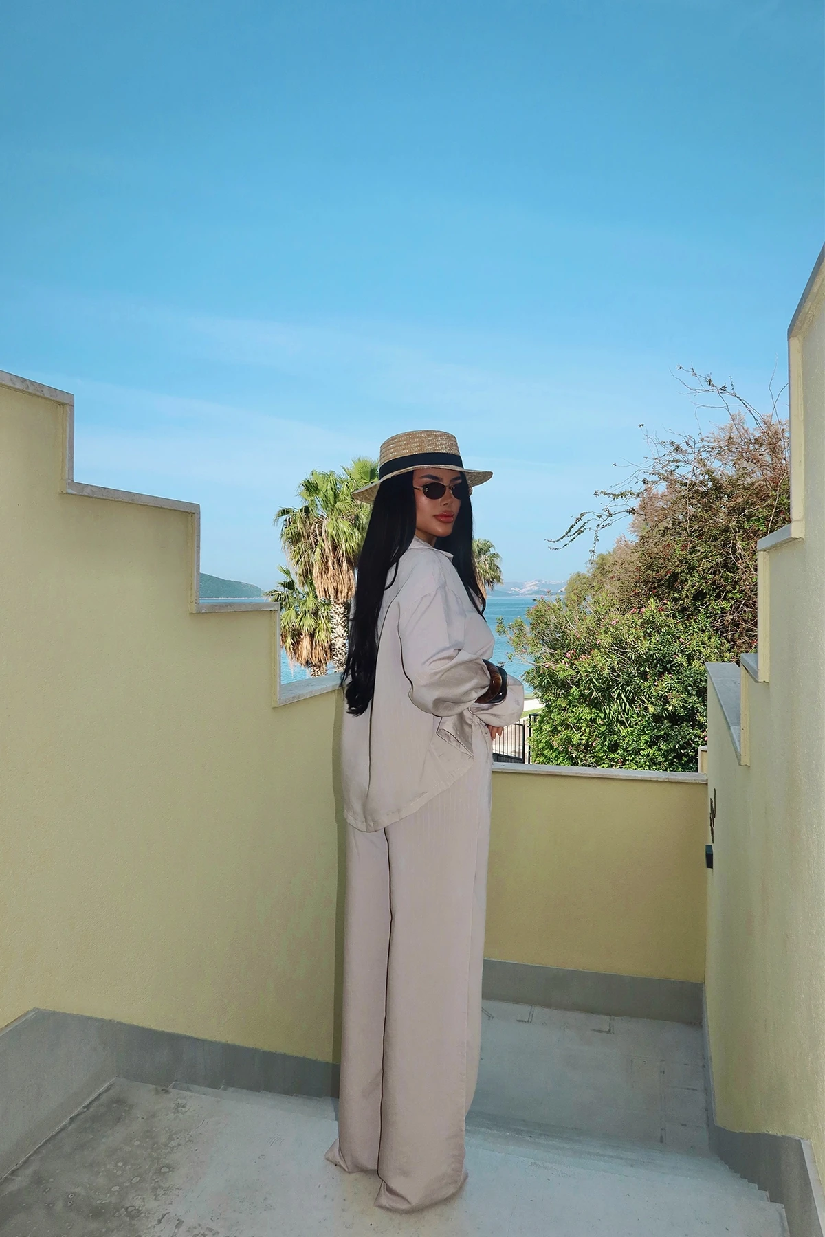 Picture of Beige Viona Suit