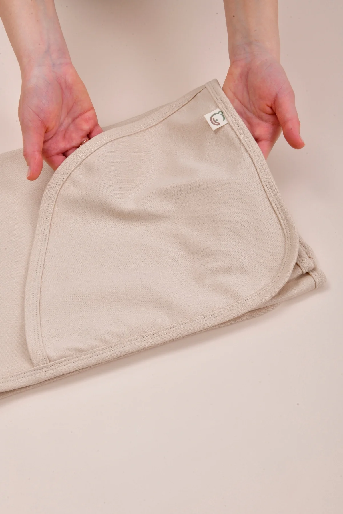 Picture of İkinci Şans - 8'li Organik Hastane Çıkışı Seti - Sertifikalı ve Pamuklu Kumaş - Bej