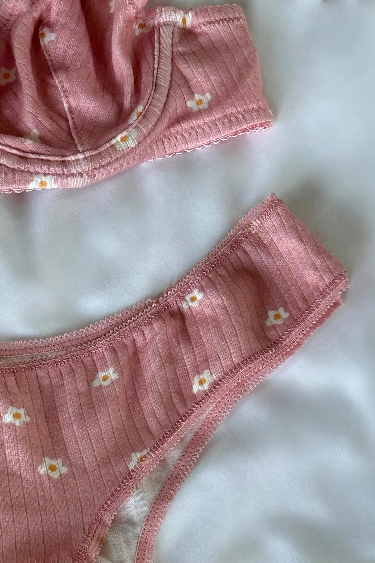 Picture of Powder Flower Pattern Underwear