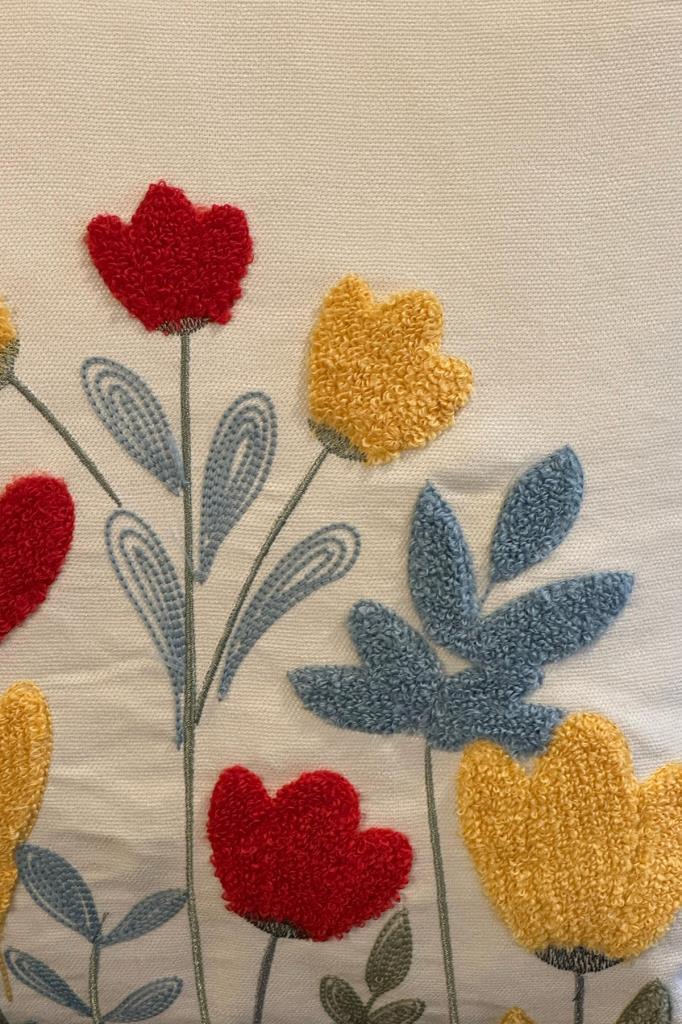 Picture of Diyar Lüx Nakışlı Keten Kırlent Kılıfı 45x45 cm