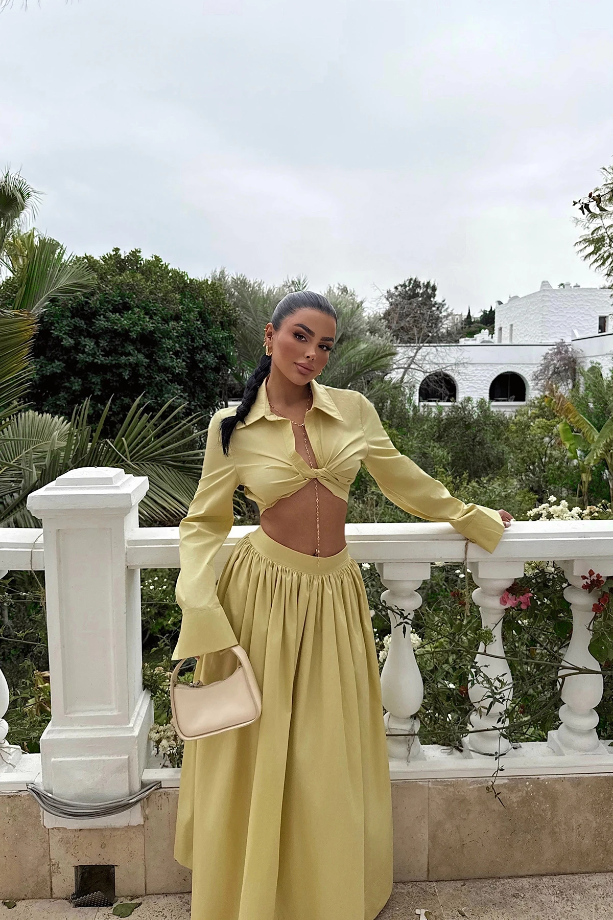 Picture of Yellow Skirt Suit