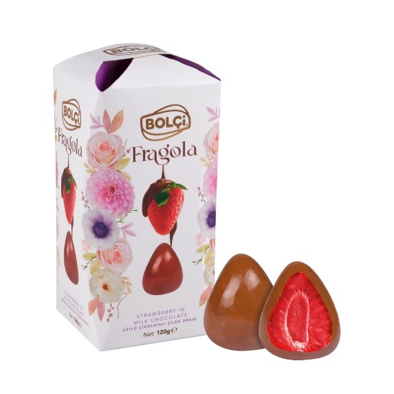 Picture of MILK CHOCOLATE COVERED WHOLE STRAWBERRY DRAGEE 120g