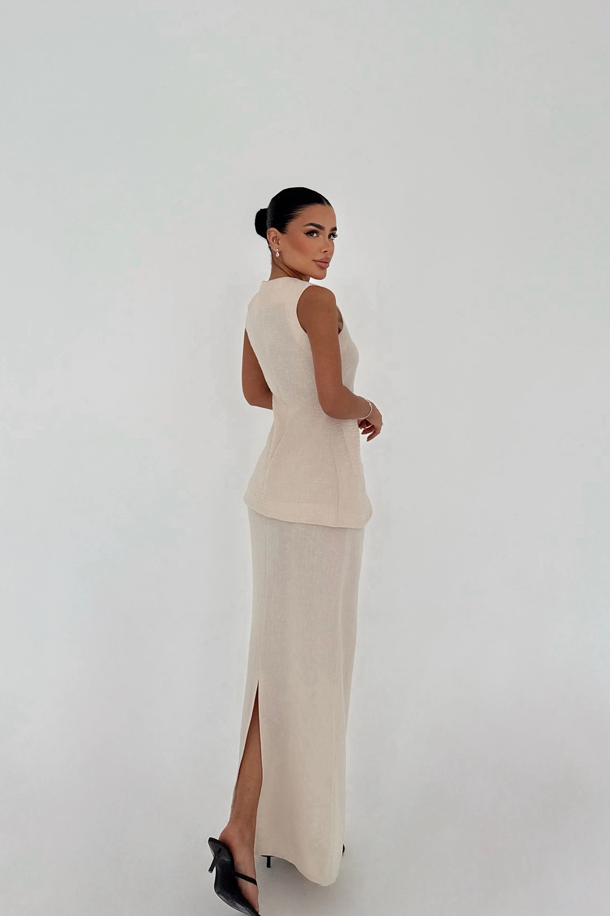 Picture of Cream Skirt Suit