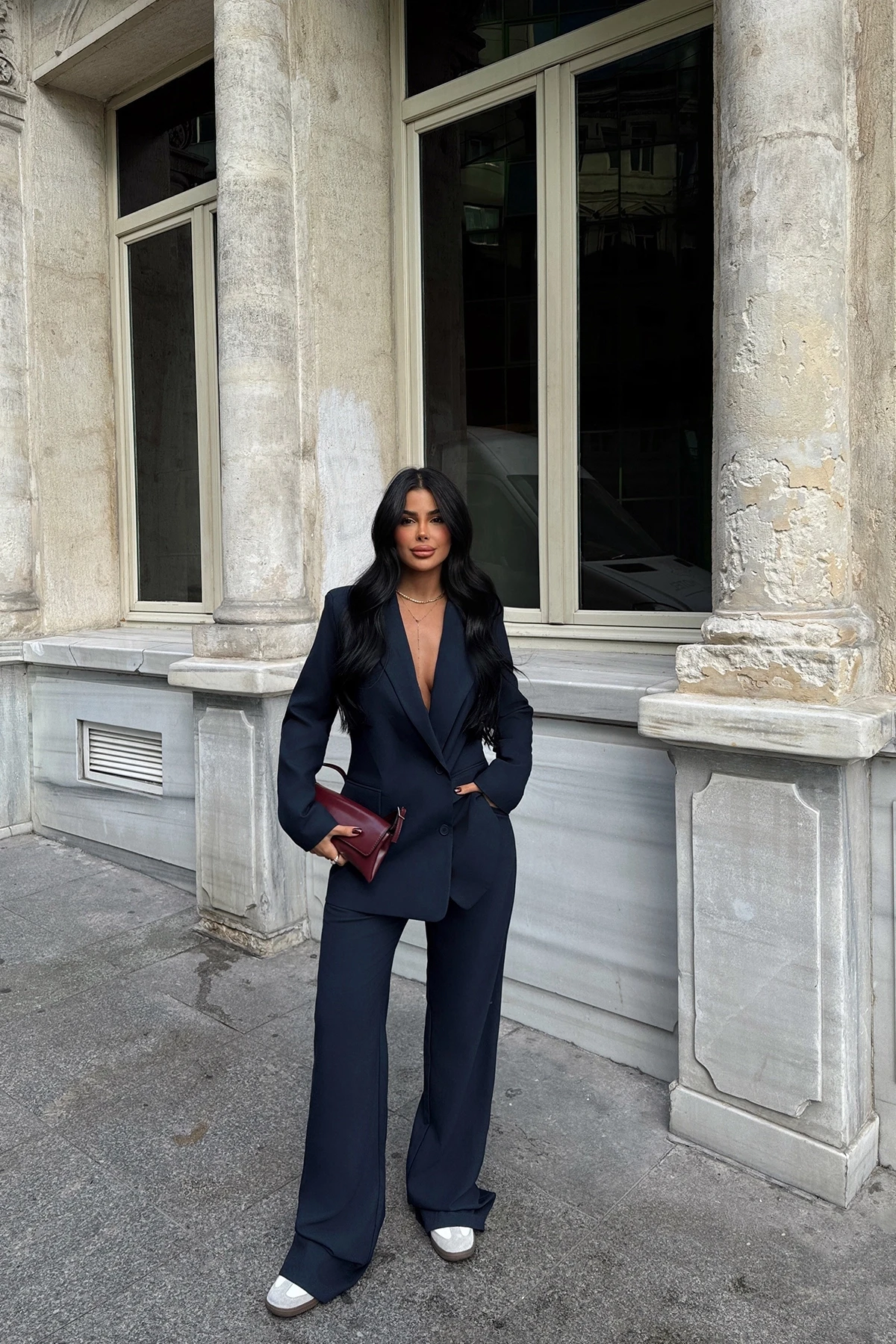 Picture of Navy Blue Trousers Suit