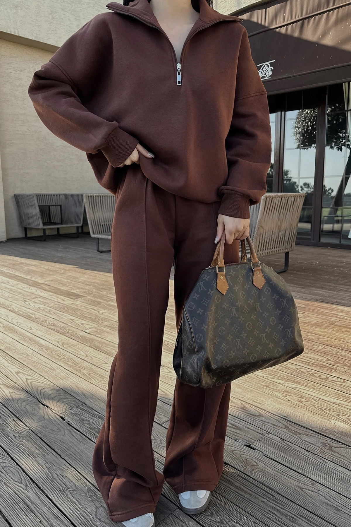 Picture of Brown Zipper Detail Suit