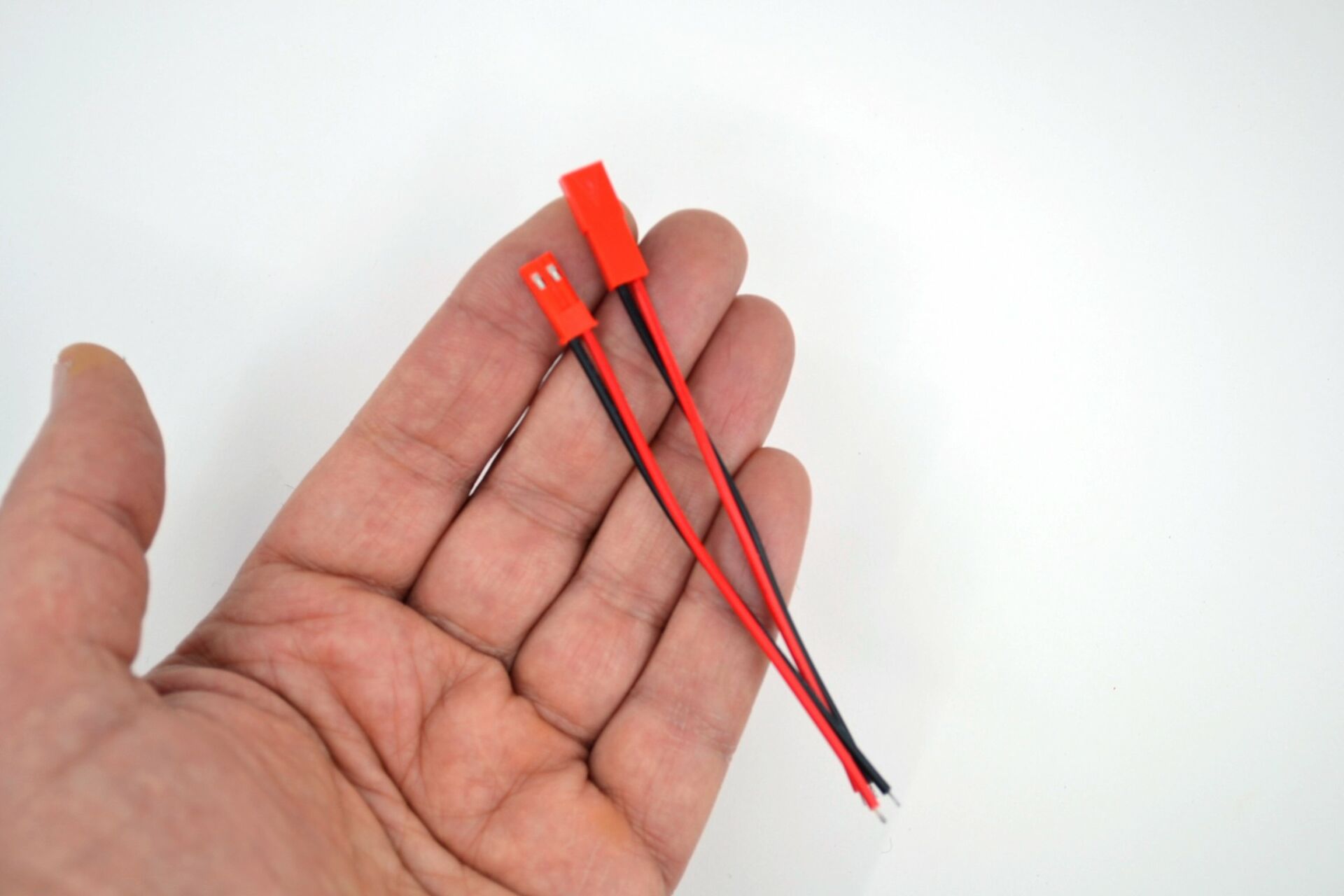 Picture of 1 Takım Kırmızı 2 Pin Kablolu JST LED Konnektör Elektrik Soketi MT-ES01