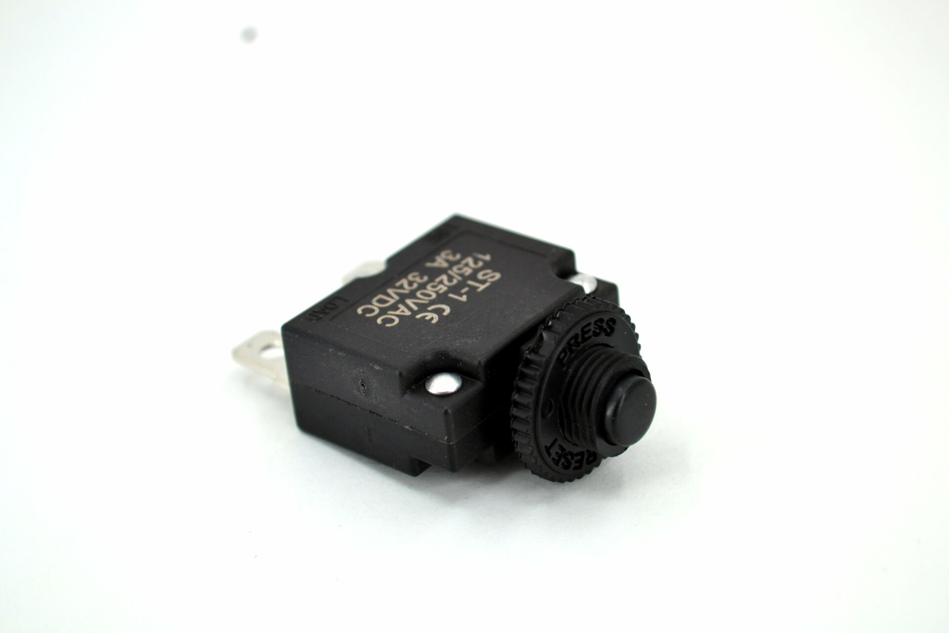 Picture of Resetli Termik Sigorta 3A 32V DC 125/250V AC MT-TERMIKS3