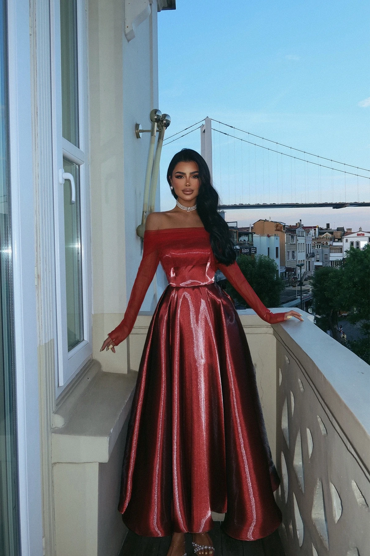 Picture of Burgundy Strapless Tulle Detail Evening Dress