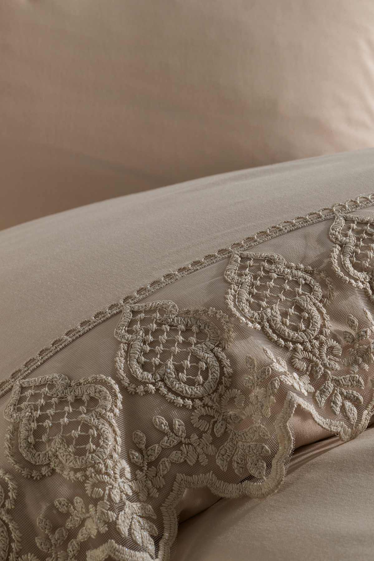 Picture of Fransız Dantelli Hüsna Çeyizlik Nevresim Takımı Cappucino