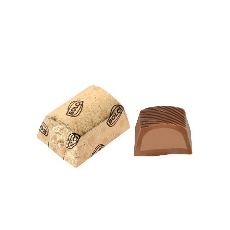 Picture of MILK CHOCOLATE HAZELNUT BATON 1Kg