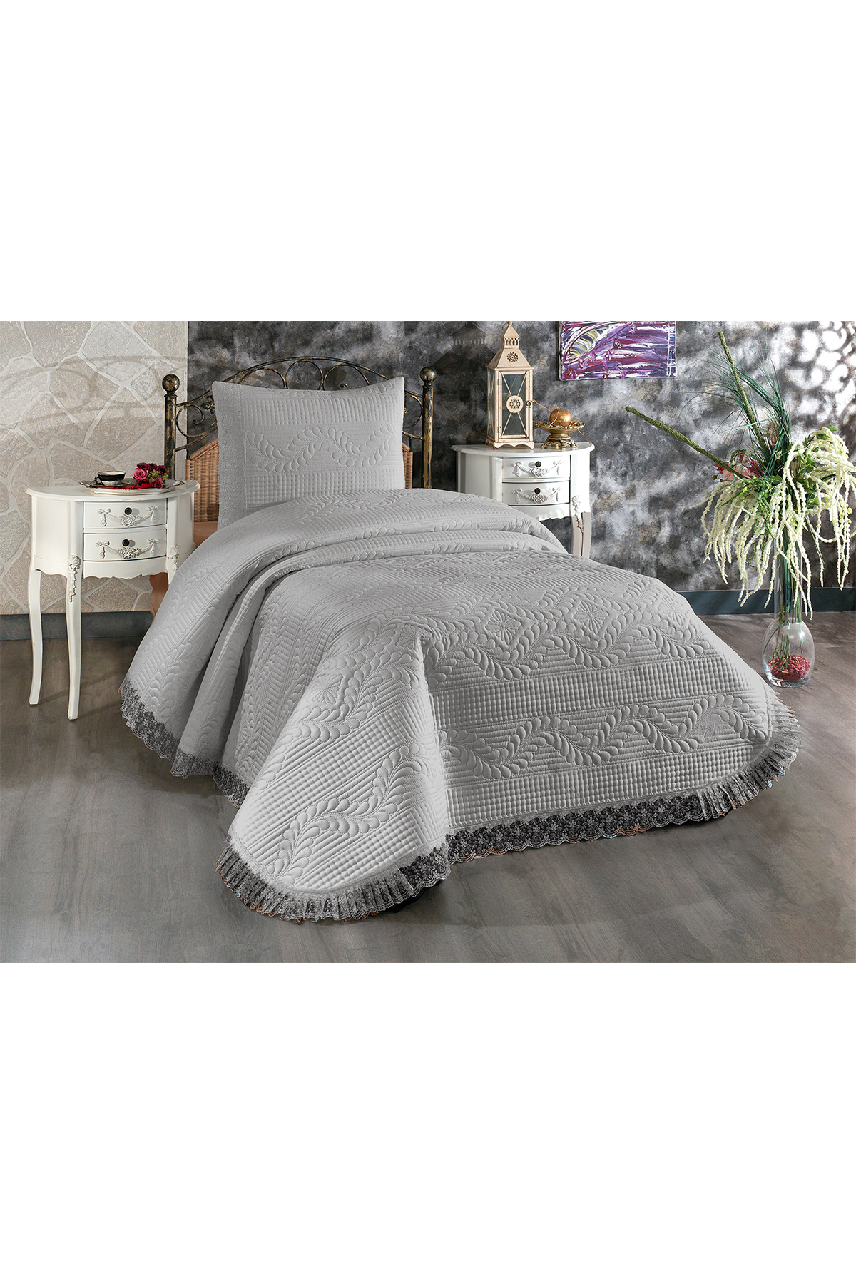 Picture of Limena Dantelli Kapitoneli Tek Kişilik Yatak Örtüsü Gri