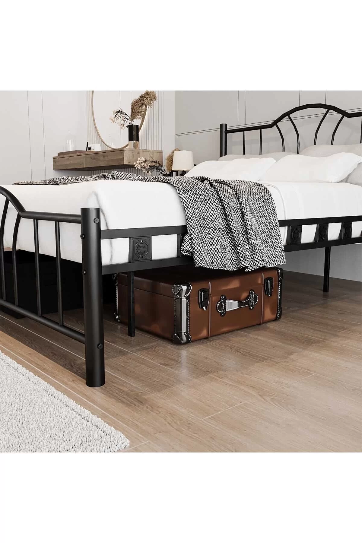 Picture of Bella Çift Kişilik Ferforje Tarz Metal Karyola Bella Karyola Siyah