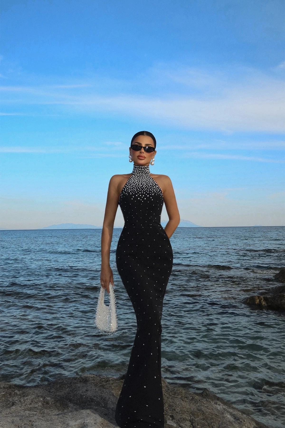 Picture of Black Pearl Detail Dress