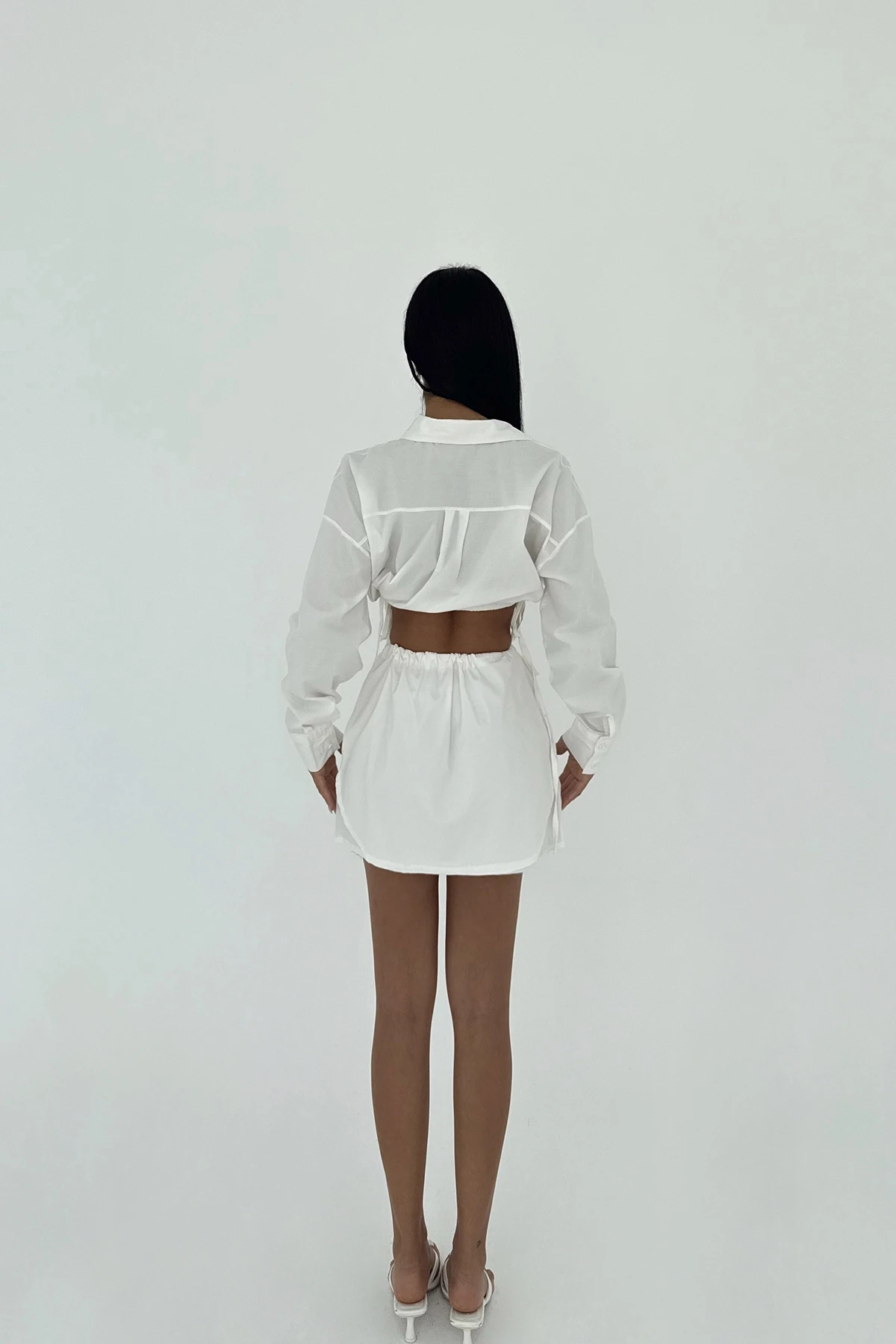Picture of White Skirt Suit