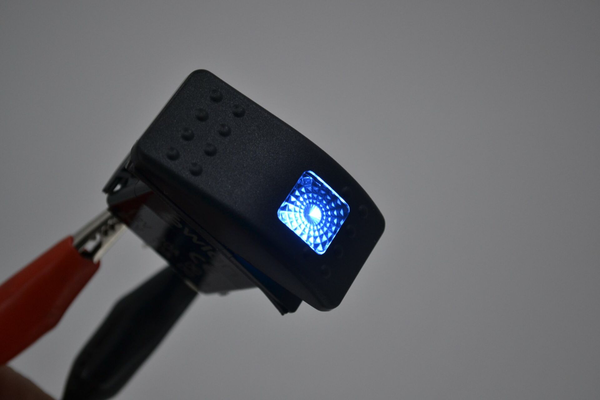 Picture of Marine Karavan Anahtar 12V 24V Mavi Işıklı Carling Tip 1-0 MT-ANK26