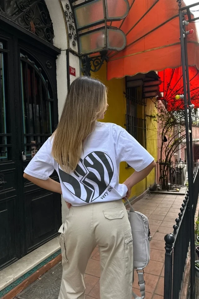 Picture of White Back Printed T-Shirt