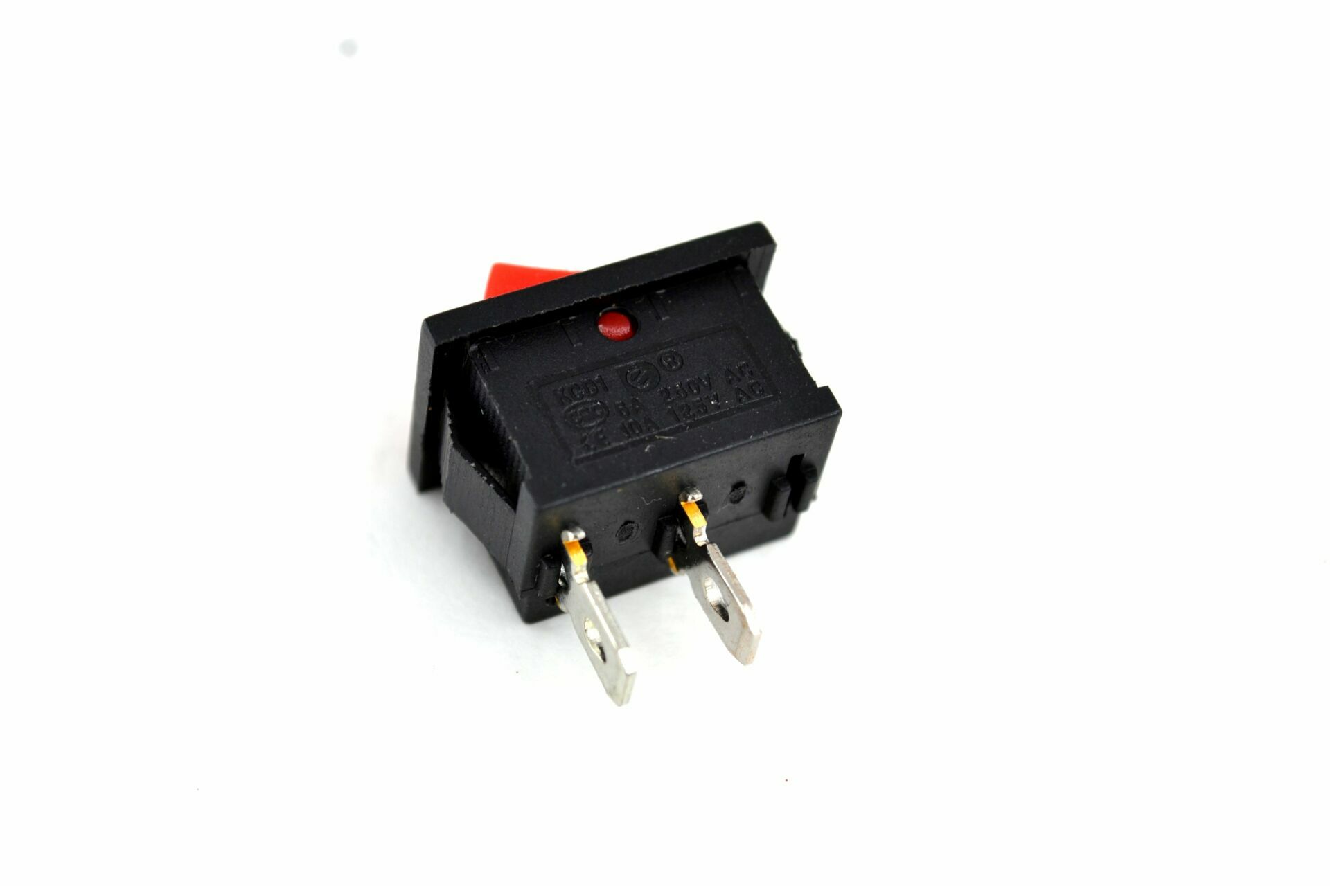 Picture of Dikdörtgen Kırmızı Elektrik Anahtarı 1-0 Işıksız Rocker 12V-220V MT-ANK02
