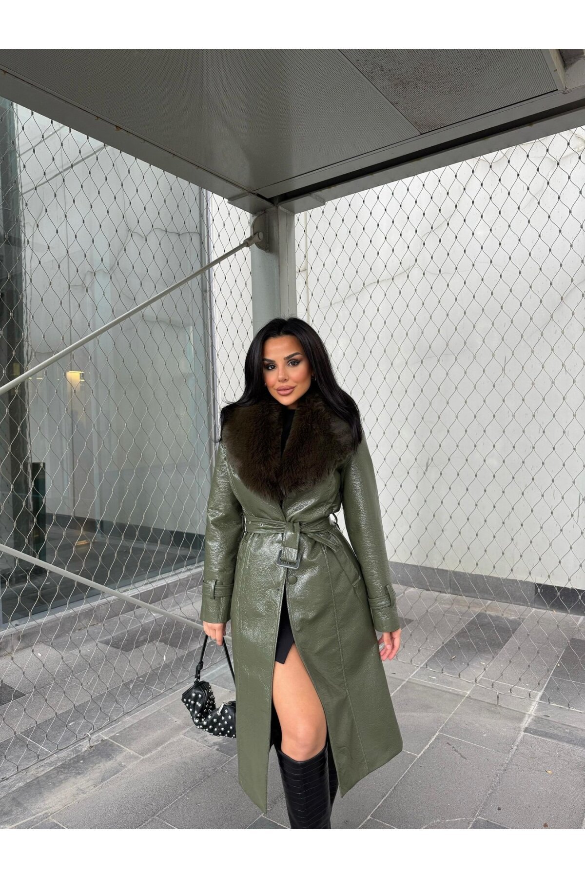 Picture of Kürk Detaylı Suni Deri Kaban