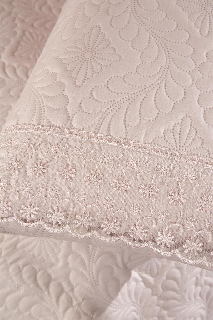 Picture of Zoya Dantelli Kapitoneli Ultrasonik Çift Kişilik Yatak Örtüsü Pudra