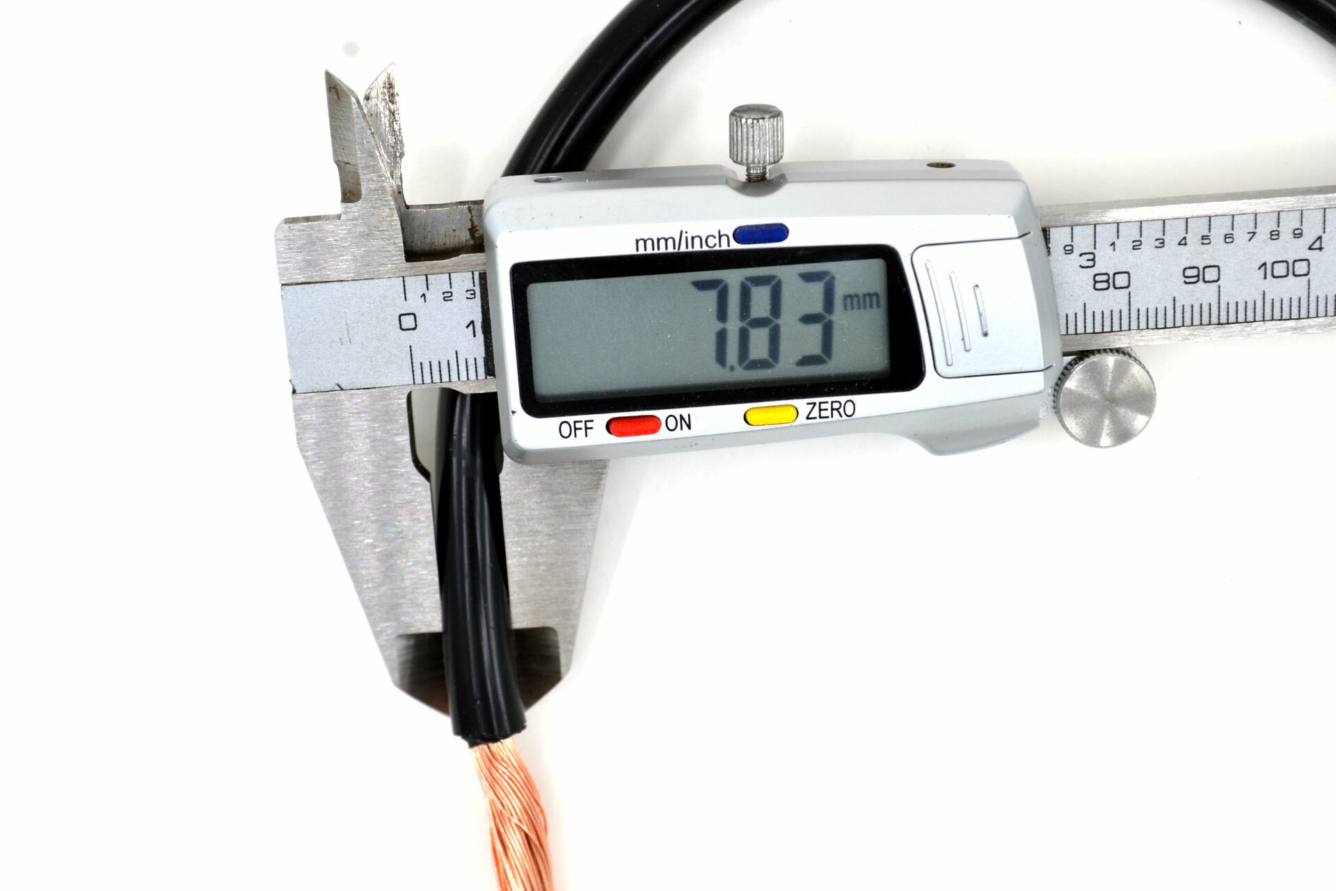 Picture of 1 Metre 16mm² Siyah Bakır Akü Kablosu Fly Şase