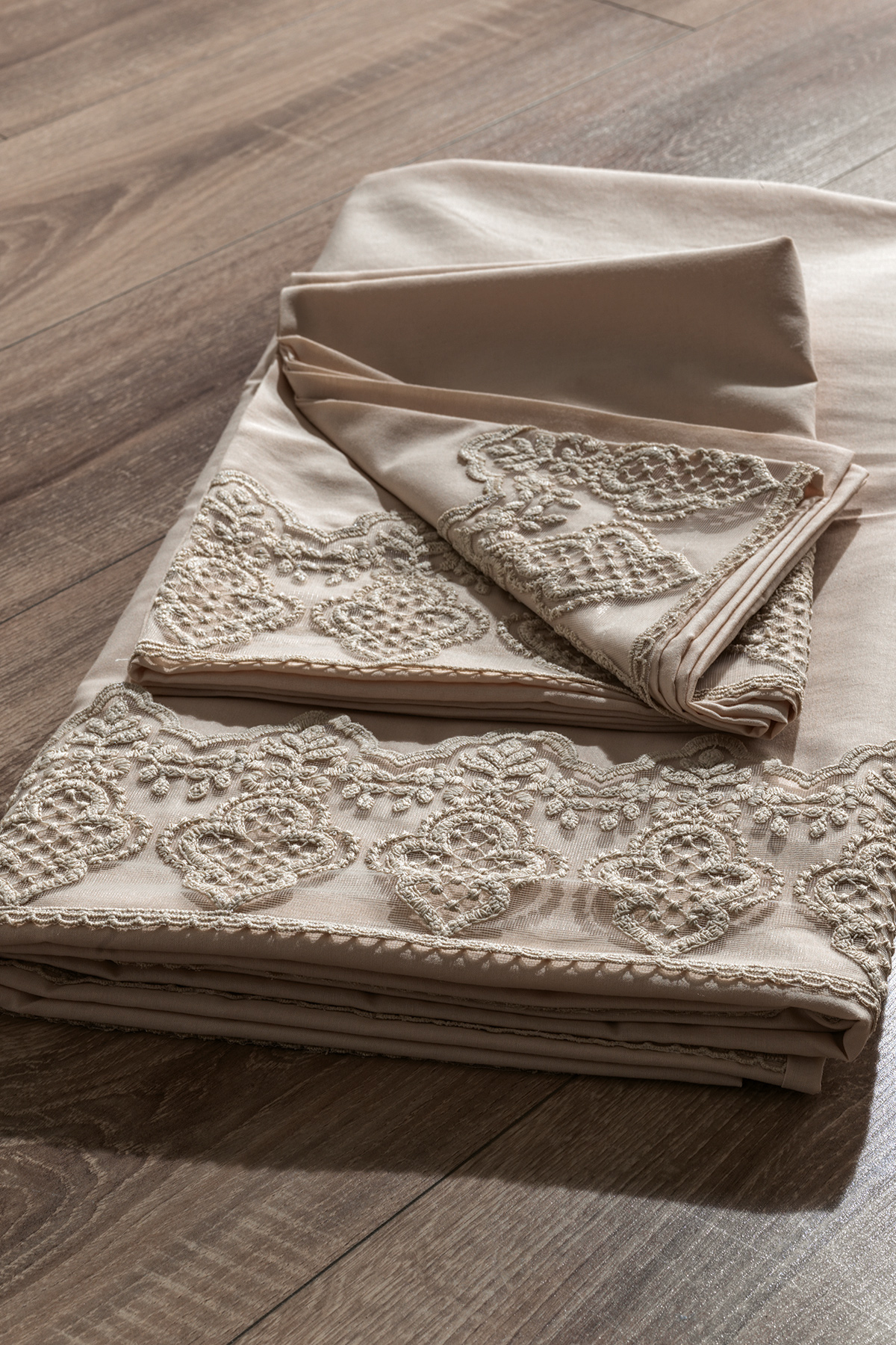 Picture of Fransız Dantelli Hüsna Çeyizlik Nevresim Takımı Cappucino