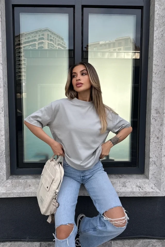 Picture of Stone Sleeve Written Basic T-Shirt