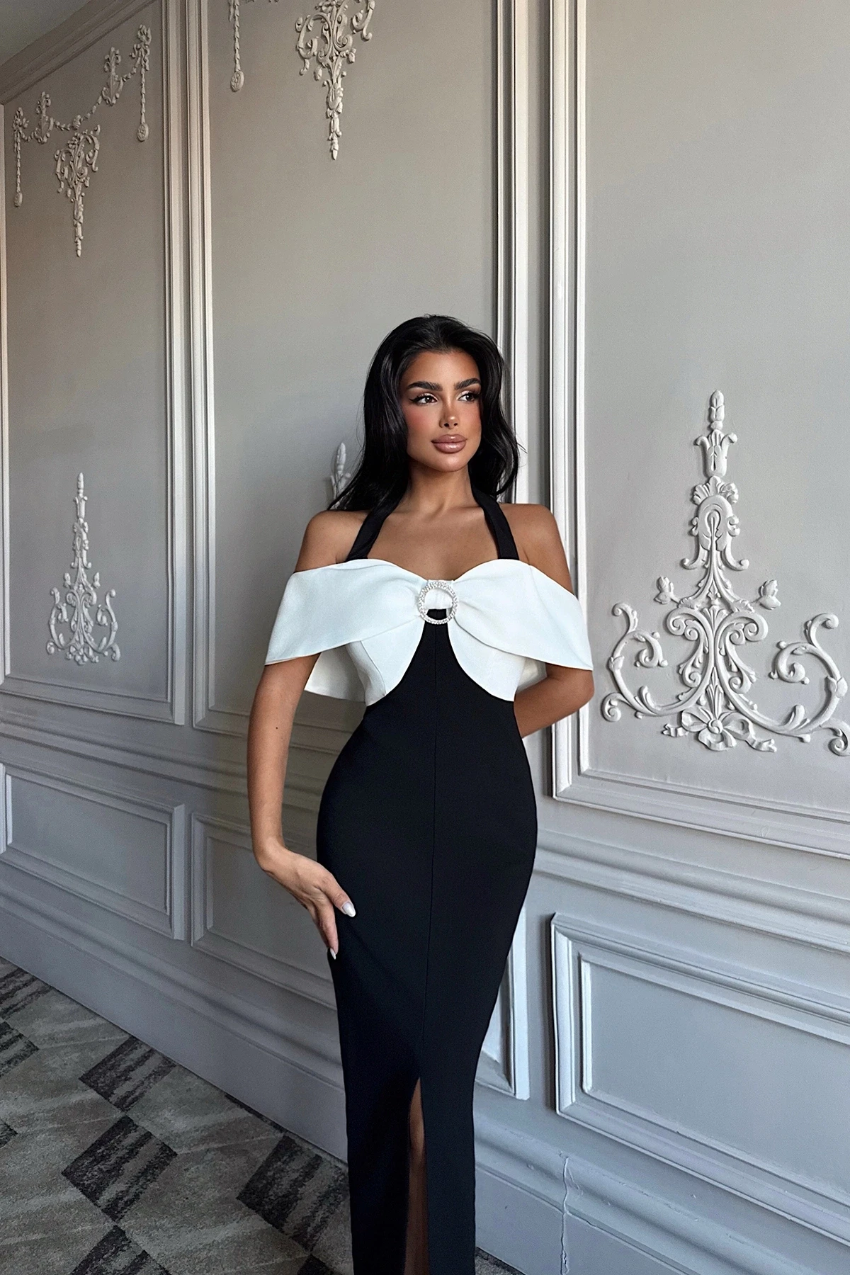 Picture of Black Back Detail Dress