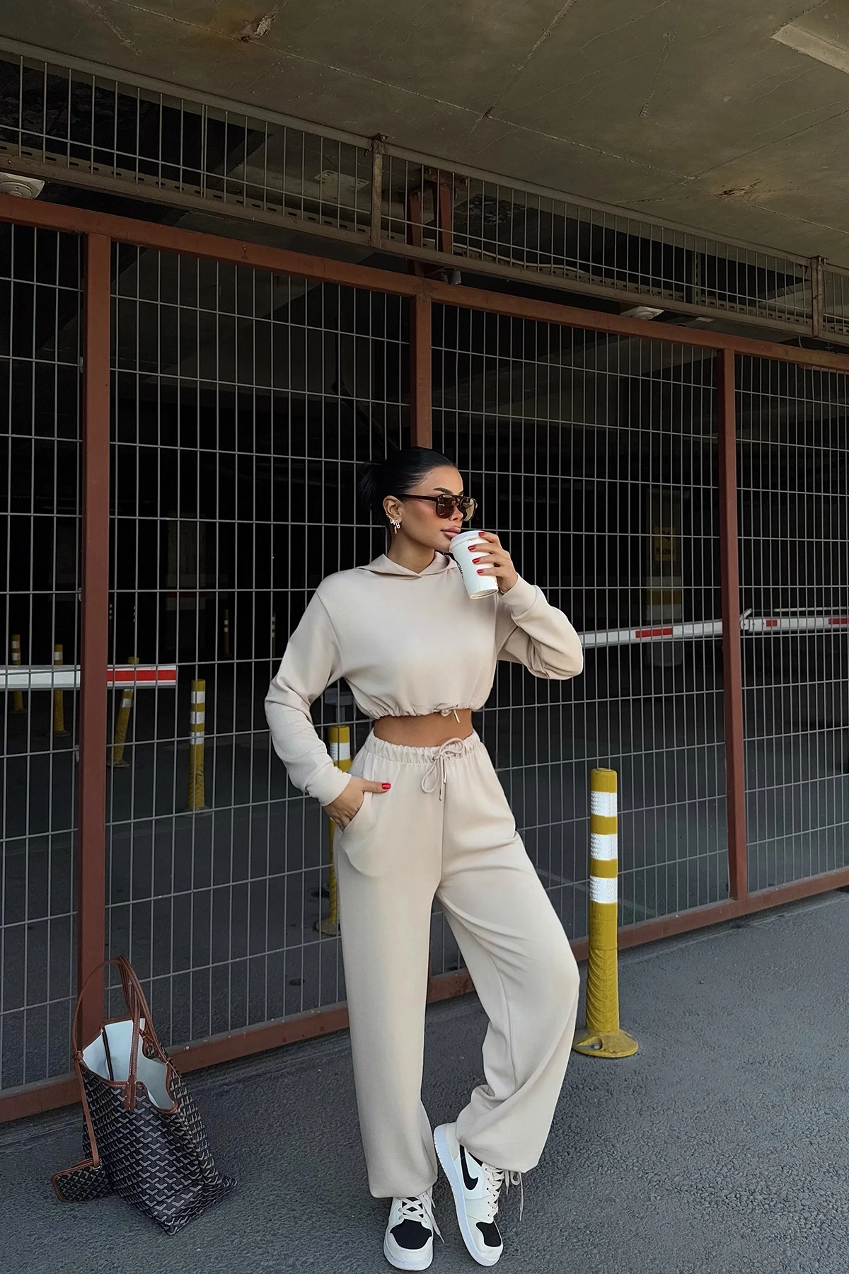 Picture of Beige Abramo Suit