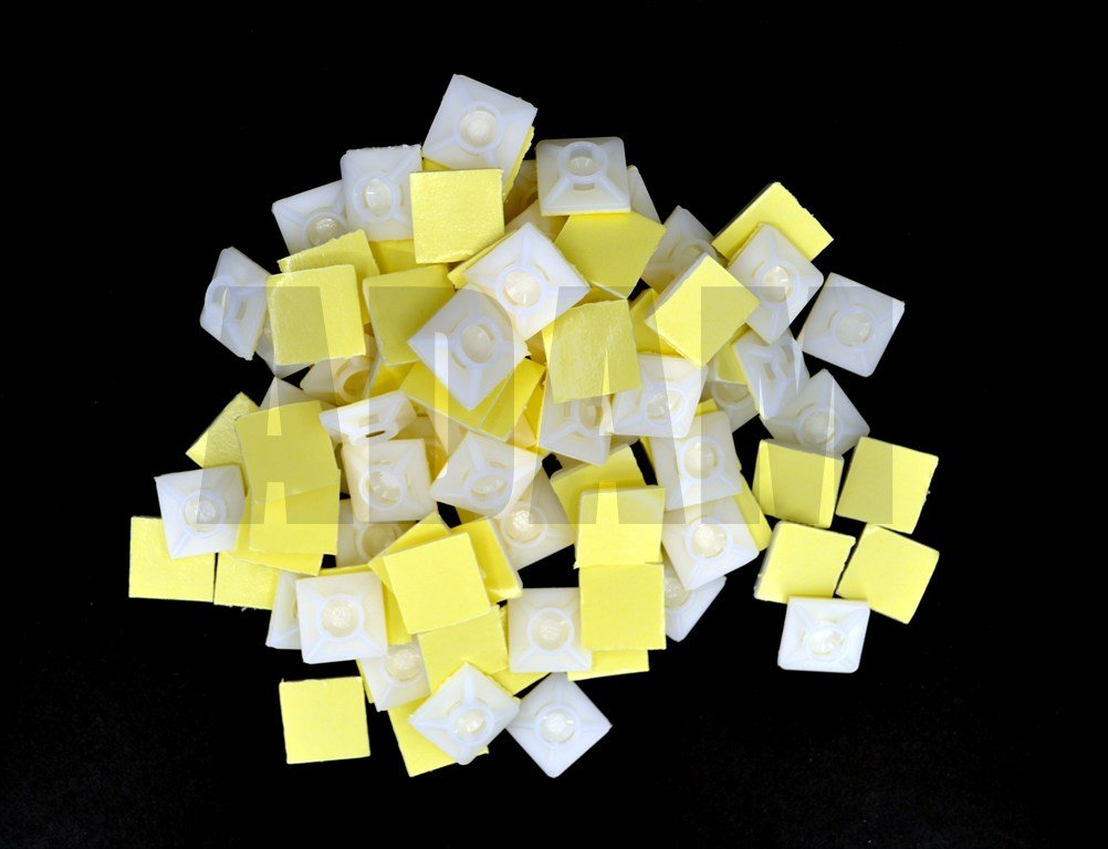 Picture of 100 Adet Beyaz 19x19 Kablo Bağı Yapışkanlı Kroşe UL Sertifikalı