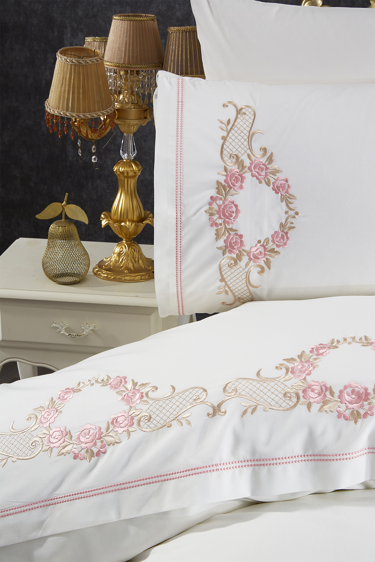 Picture of Rose Nakışlı 6 Parça Nevresim Takımı Krem