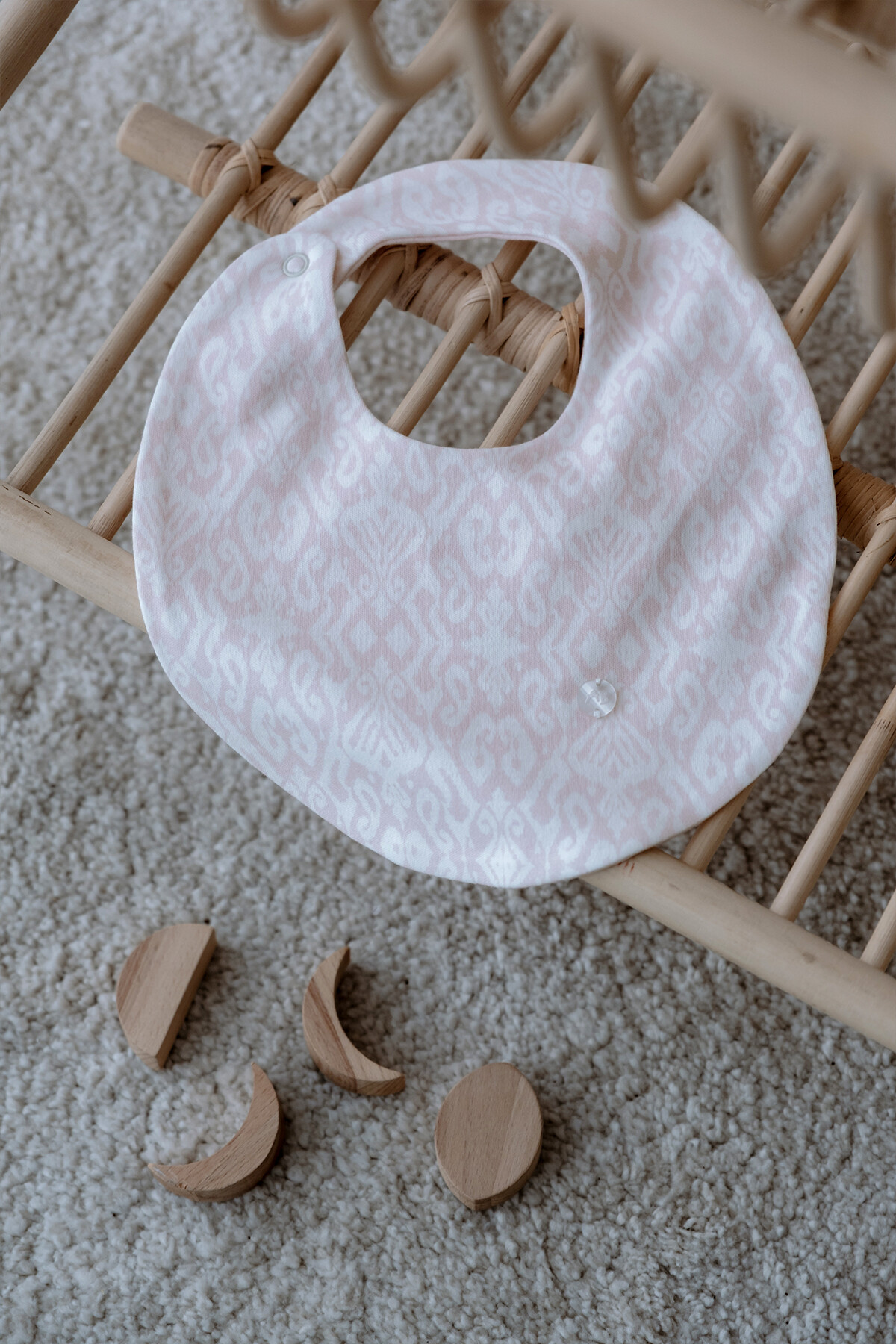 Picture of Bebek Önlüğü - İkat / Pembe