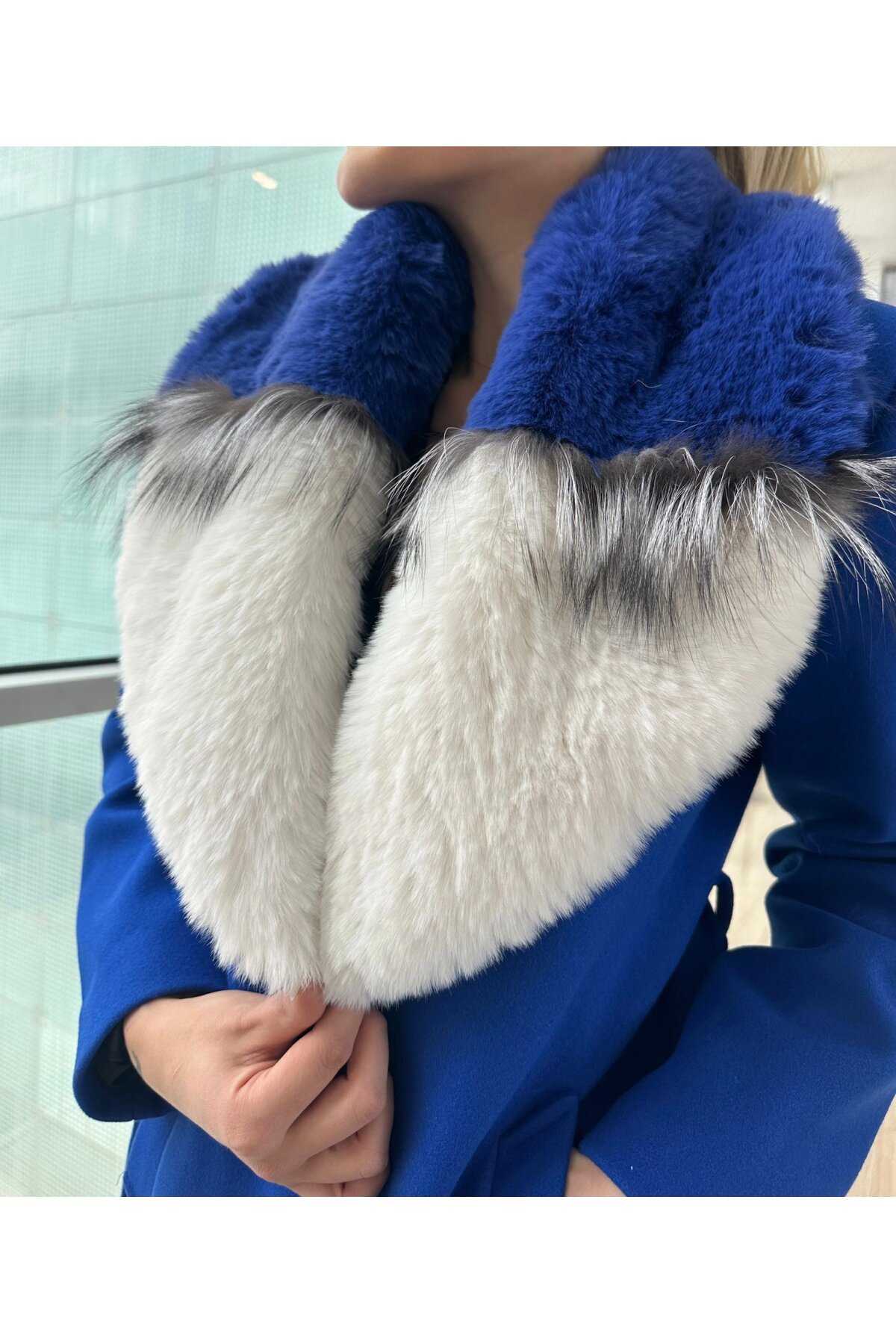 Picture of KÜRK DETAYLI KABAN