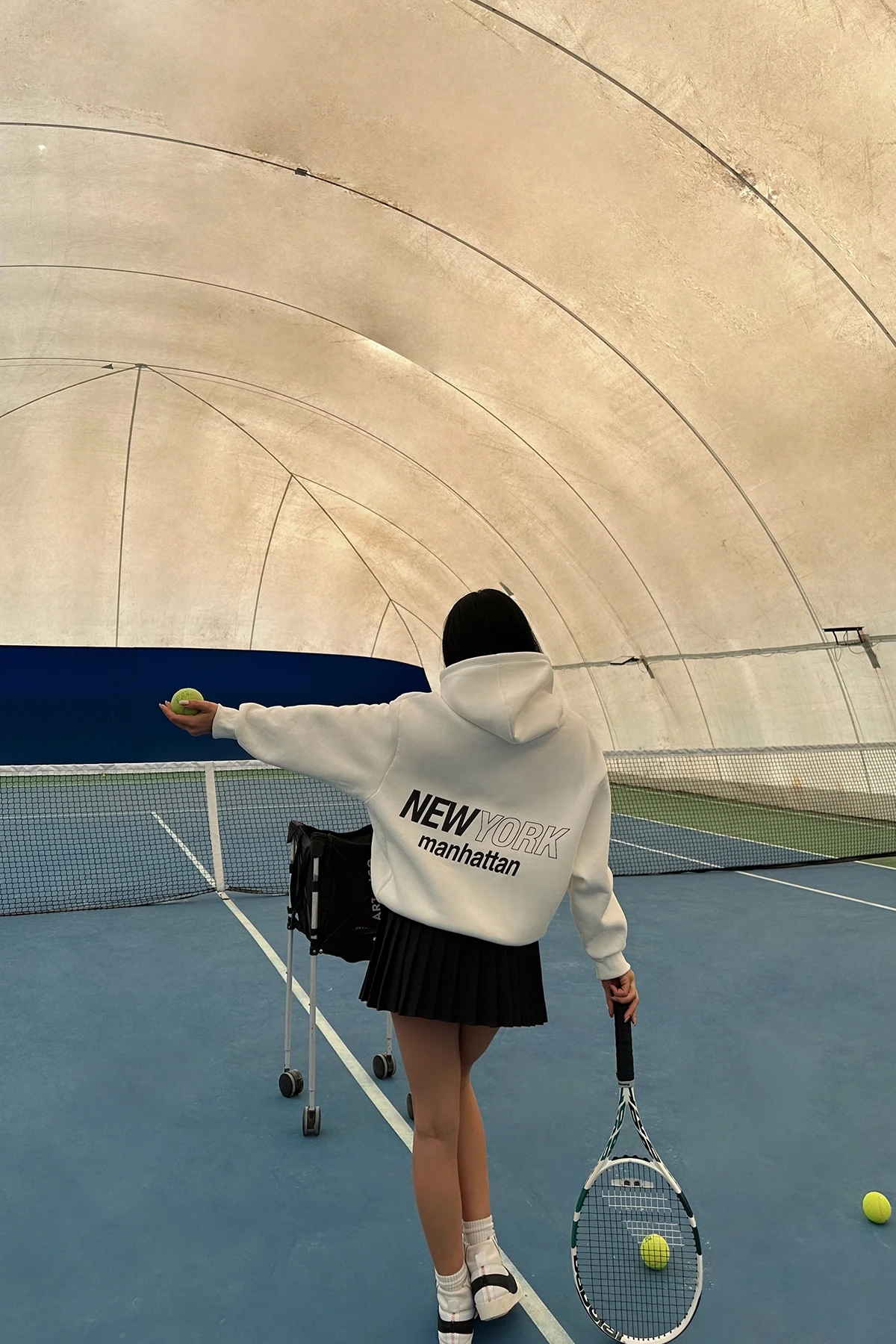 Picture of White New York Written Hooded Sweat