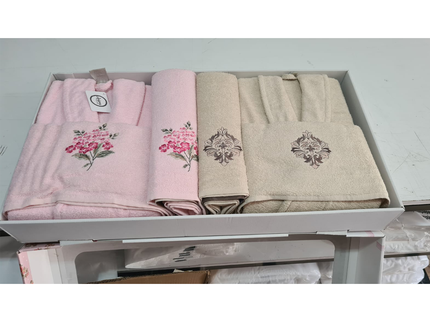 Picture of Ardora Bukle Aile Bornoz Takımı Pudra Kahve