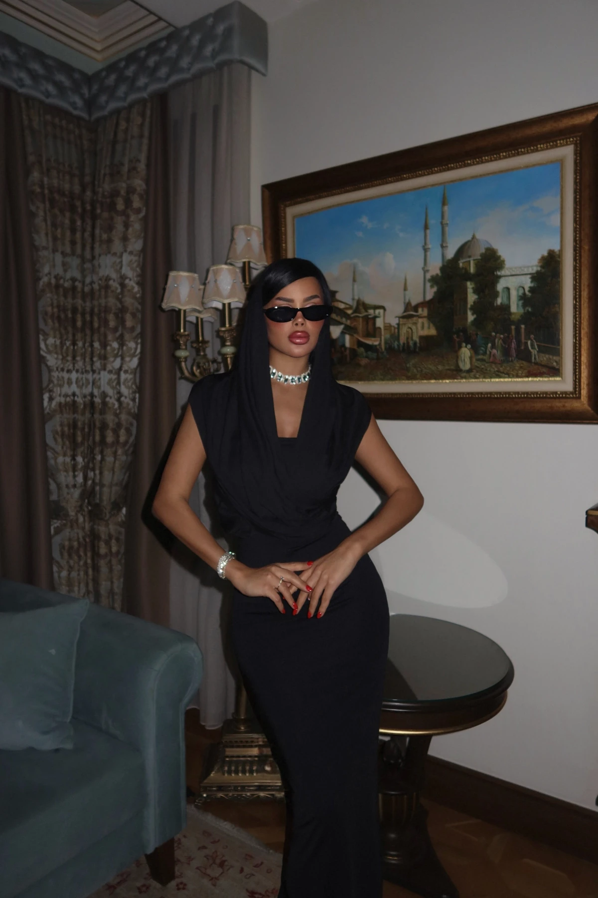 Picture of Black Basic Long Dress