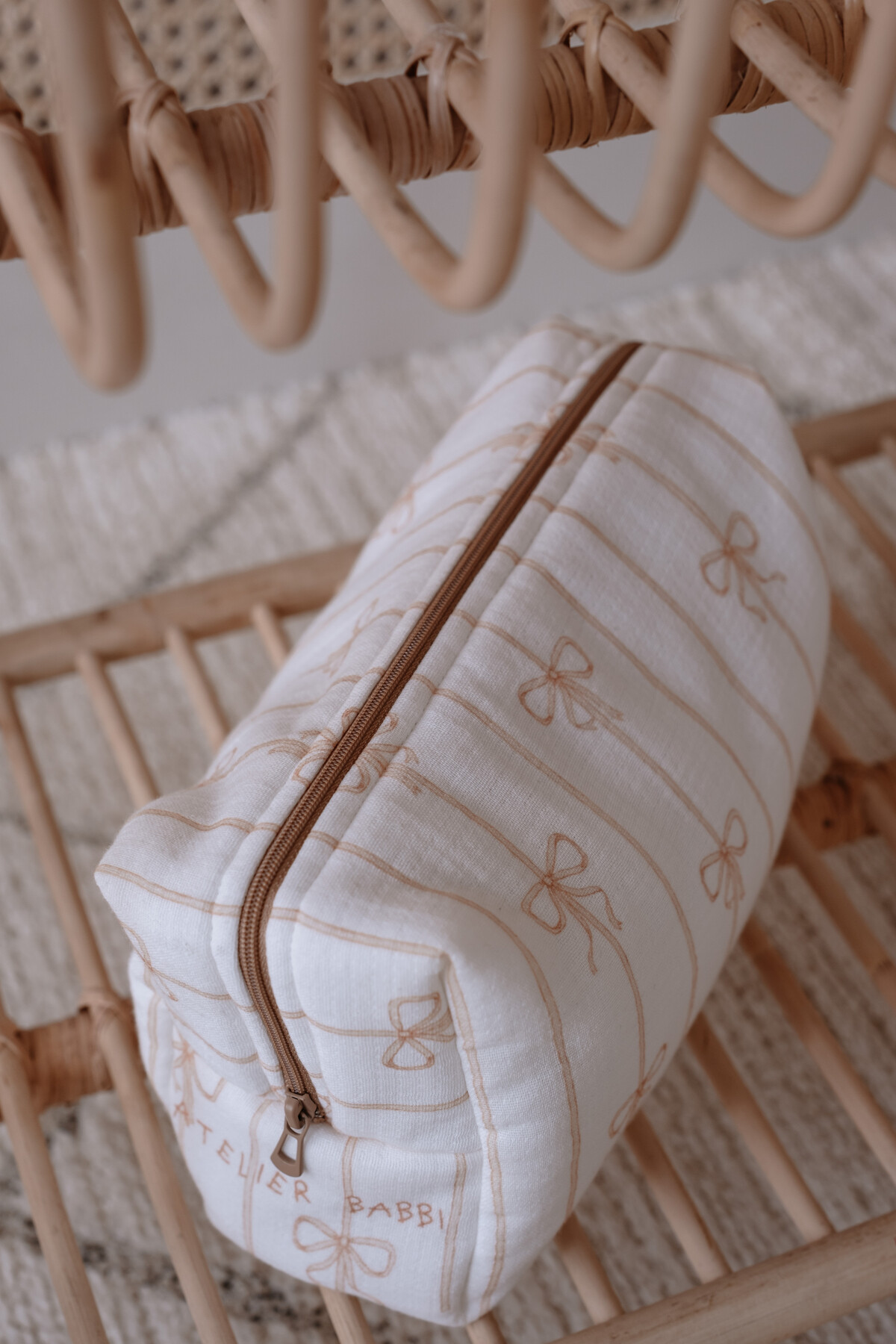 Picture of Müslin Bebek Bakım Çantası - Kurdele / Bej