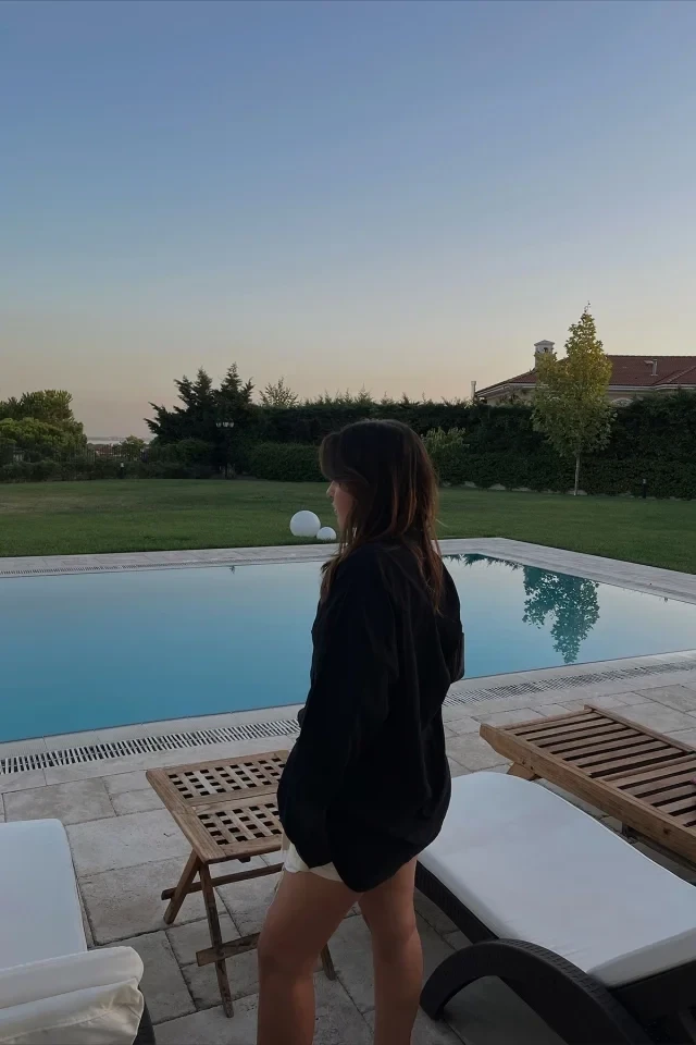 Picture of Black Button-Front Shirt