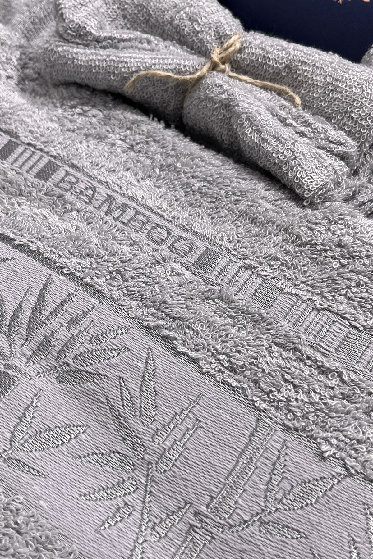 Picture of Elmas Bambu 10 Parça Aile Bornoz Takımı Gri Mint