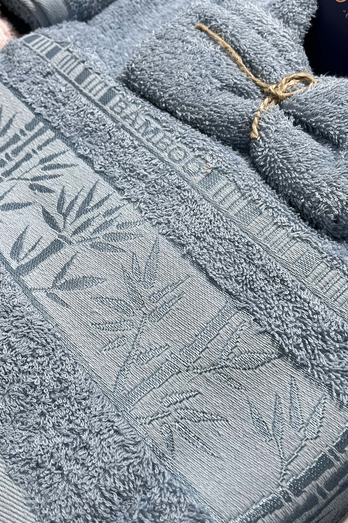 Picture of Elmas Bambu 10 Parça Aile Bornoz Takımı Pudra Mavi