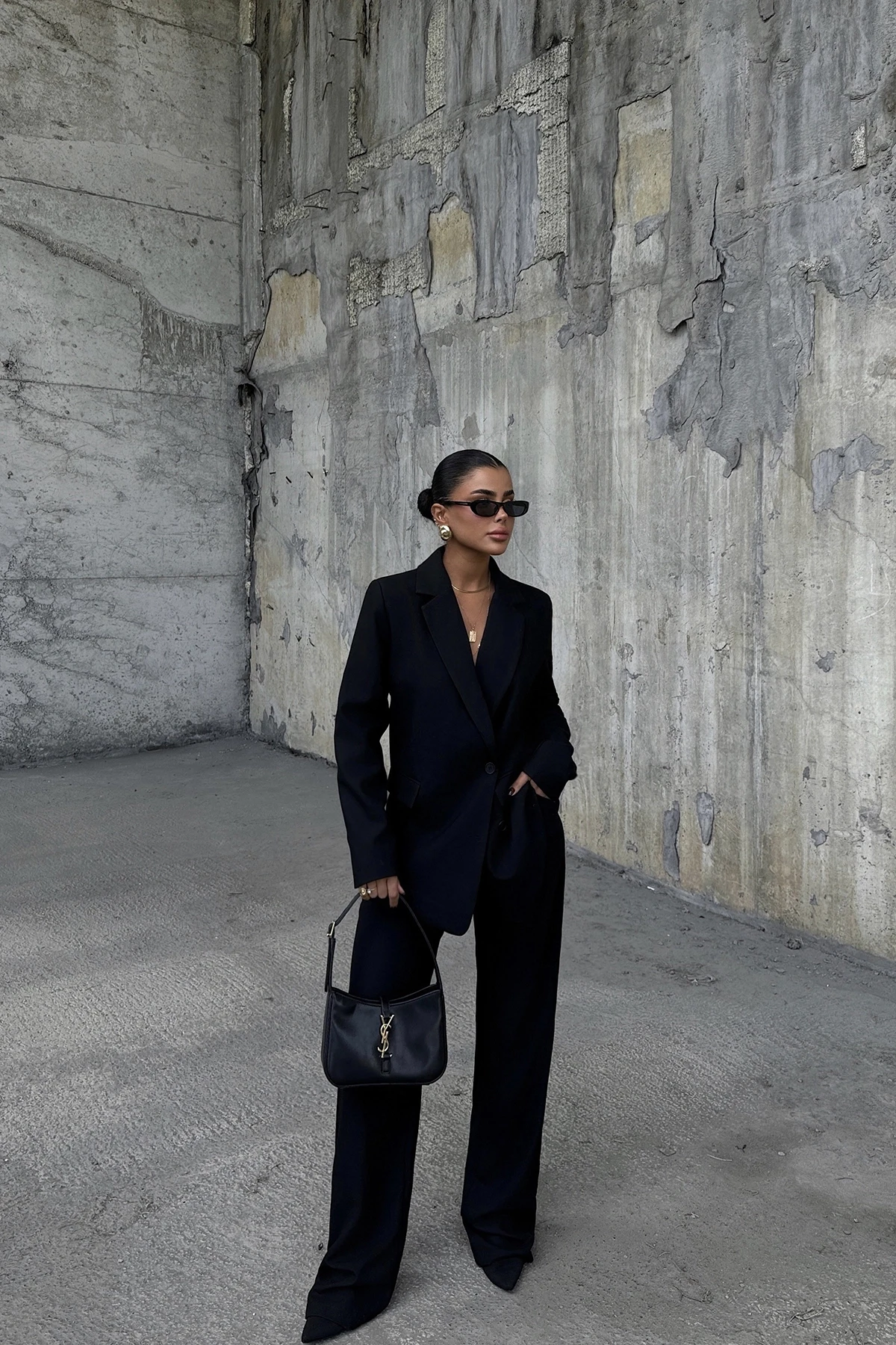 Picture of Black Trouser Suit